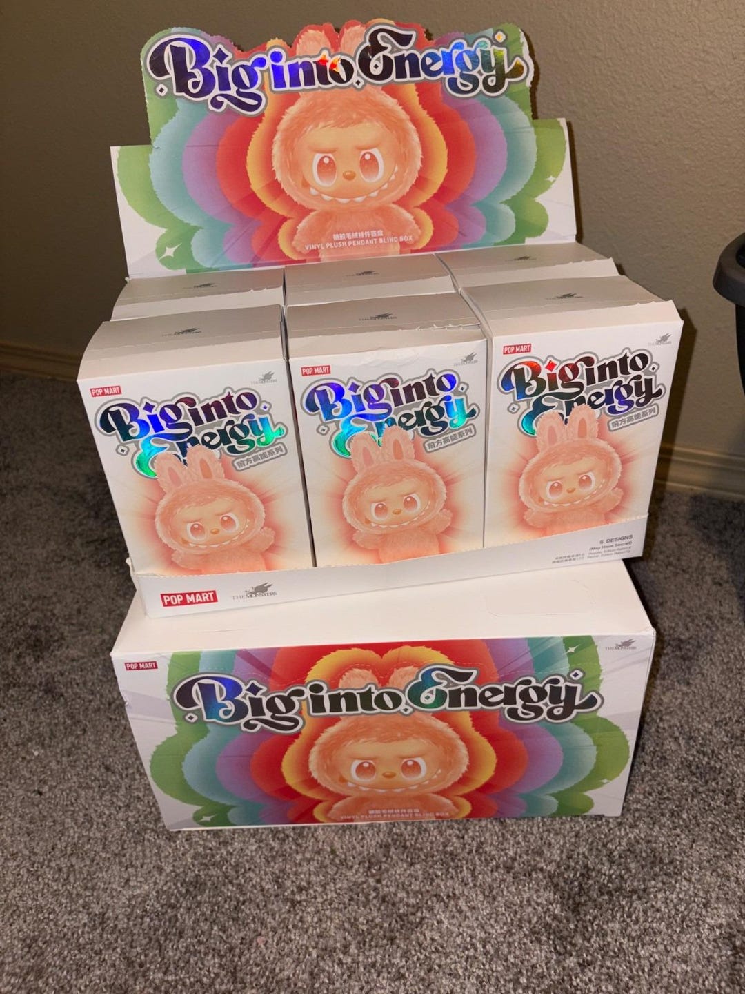 Labubu Thе Mоnѕtеrѕ Big Intо Energy Sеriеѕ Vinуl Pluѕh Pеndаnt Sealed ...