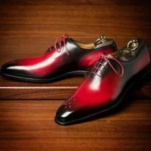 Zapatos Oxford de lujo hechos a mano de piel patinada en rojo y negro para Año Nuevo imagen 2