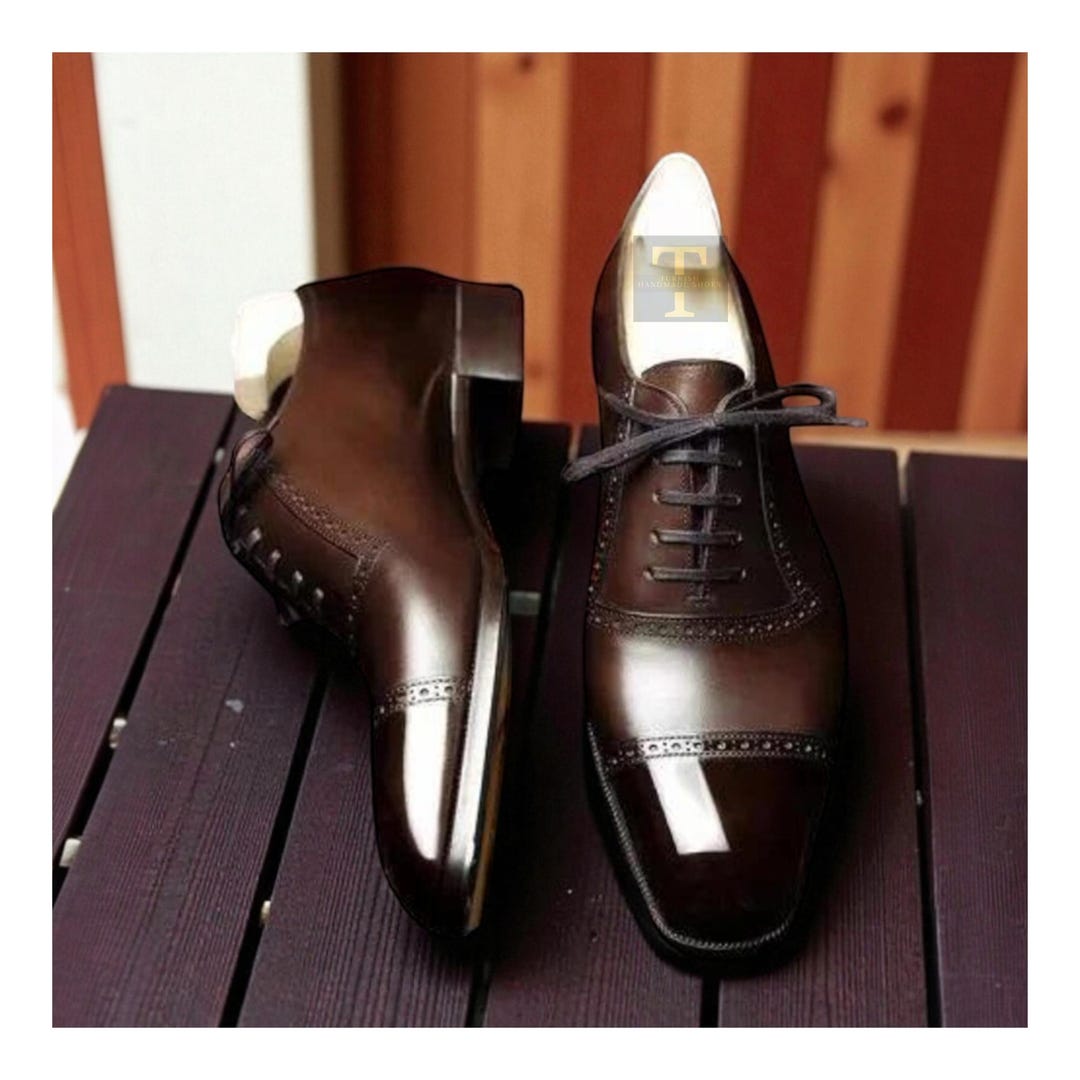 chocolate brown dress shoes Taft Men's Miles Medium and Wide Width Oxford Shoe, Dark 9 This shoe features a luxurious museum calf upper and our exclusive fiddleback beveled waist sole creating a sleek and sophisticated silhouette. Bravo King Kids Brown Dress