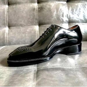 Handcrafted Black Leather Oxford Shoes for Men, Custom Premium Dress Shoes, Groom Wedding Attire, Classic Gift for Husband