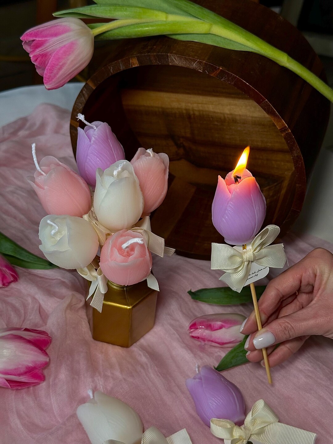 Personalized Tulip Soy Wax Candle Favors • Elegant Wedding Keepsake - Etsy