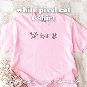 weißes Pixel Katzen T-Shirt |  Stardew Valley inspiriertes Geschenk für Gamer - Komfort Farben