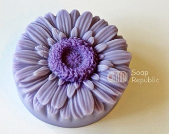 Daisy Flower Silicone Soap Mold / Candle Mold