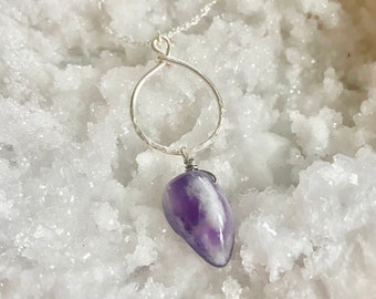 Silver Amethyst Necklace, Hammered Circle Amethyst Nugget, Wire Wrapped Gemstone, February Birthstone, Simple Pendant, Modern Boho Jewelry