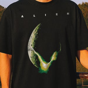Shirt Alien 1979 – vintage Xenomorph T-shirt, retro horrorfilm T-shirt, Sci-Fi Ripley filmmerchandise, bootleg Alien film graphic tee, Romulus-T-shirt