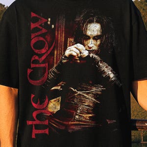 Camiseta de El Cuervo 1994: camiseta gráfica vintage pirata, camiseta de Eric Draven, merchandising de películas de culto, ropa urbana gótica retro de Brandon Lee
