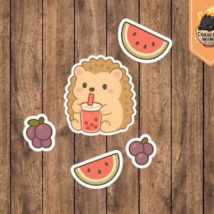Watermelon Boba Igel Sticker – Kawaii Sticker mit Obst Akzenten | Süßer Wassermelone & Traube Boba Tee Tier Sticker + Überraschungsgeschenk!
