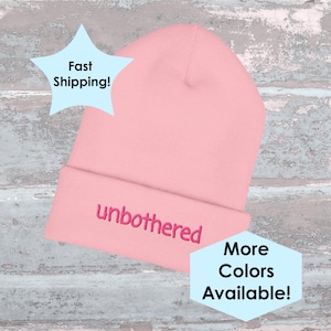 Berretto ricamato Unbothered, berretto classico con risvolto, mostra il tuo umore, esprimi il tuo stile unico e stravagante, regalo giocoso per amici e familiari