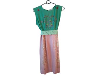 Handmade Embroidered Green & Pink Dress: Vintage Floral Cotton Linen