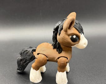 Articulated Mini Horse Flexi Figure – 3D Printed Farm Animal Collectible