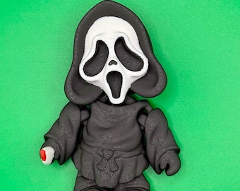 Articulated Ghostface Magnet – 4" Horror-Inspired Decor with Dual Magnets