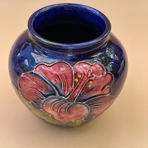 Vintage Moorcroft Vases - Etsy