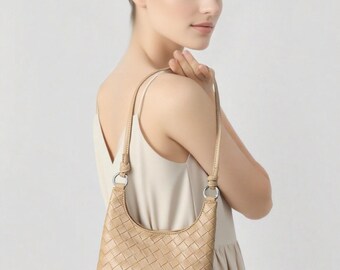 Hand Woven Genuine Leather Bag: Bohemian Style Women's Handbag