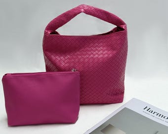 Handcrafted Woven Faux Leather Hobo Bag: Summer Tote