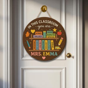 Teacher Classroom Sign: Back to School Welcome Decor