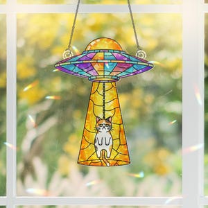 UFO Cat Suncatcher, Funny Alien Window Hanging, Holographic Cat Decor, Quirky Space Gift, Rainbow Prism Art, Unique Cat Lover Gift