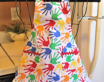 Little Girl's Vintage Style Apron with Colorful Hands and Eyelet Lace in 5-6