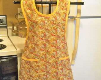 Vintage Style Women's Apron with Warm Florals size Large