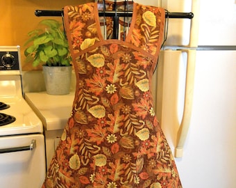 Women's Vintage Style Apron with Leaves in Burnt Orange and Brown in Medium