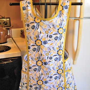 Vintage Style Crossover No Tie Apron in Blue and Mustard size Large