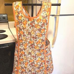 Women's Crossover Vintage Style No Tie Apron with Fruits and Vegetables in XL