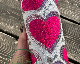 CUSTOM ORDER - Scattered Hearts Strass 24 Unzen Becher - Neon Pink Weiß Kristallglas Strass