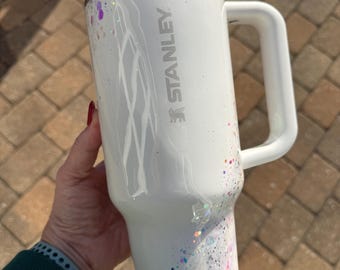 SOFORT LIEFERBAR - Stanley White Pro Tour Opal Marmor Swirl - 40 Unzen - weiß funkeln köstliche Glitzer Glimmer Epoxidharz behandelt
