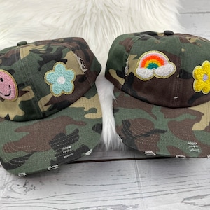 Mörkgrön kamouflagekeps - Neon Chenille Patch - Unisex - Klar att skickas - grön regnbågsblomma gul blå rosa