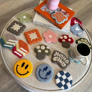 Becher Teppich Untersetzer, Getränkeuntersetzer, Punch Needle Untersetzer, Y2K Ästhetik, handgemachtes Geschenk