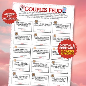 Puede incluir: Una tarjeta del juego Couples Feud con 30 preguntas para parejas. El juego incluye una clave de respuestas y está disponible digitalmente e imprimible. La tarjeta presenta preguntas como "Nombra algo que anime instantáneamente a tu pareja."