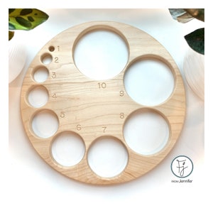 Planche de dilatation cervicale en érable pour sage-femme doula de naissance -- Roue de dilatation cervicale -- Diagramme de dilatation cervicale -- Copyright de Jennifer 2017