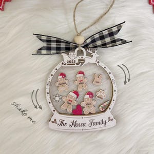Personalized Family Ornament, Gingerbread Christmas Ornaments 2025 with Pets & Kids, Custom Holiday Cookie Gift, 4D Cookie Ornament Gift