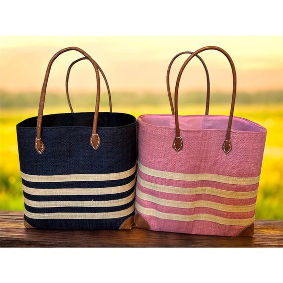 Sac fourre-tout noir en raphia Grand sac tendance de plage d'été