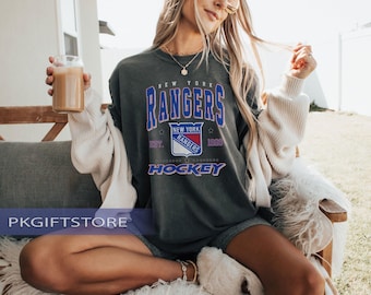 Comfort Colors® New York Ranger T-shirt, Vintage New York Ranger, Rangers T-Shirt, Hockey Fan T-Shirt, Retro New York Ice Hockey T-Shirt
