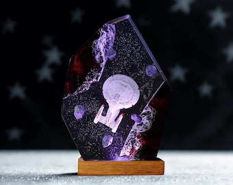 St.ar Tr*k N.cC-1701 Epoxy Lamp | Galaxy Resin Night Light, Handmade Spaceship Diorama, Gift for Dad, Gamer Lamp, Sci-Fi Desk Decor