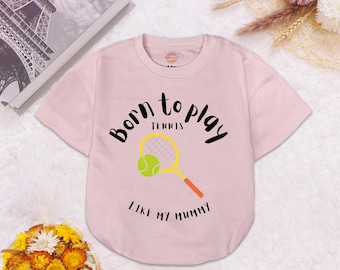 Body niemowlęce Born to Play Tennis, urocze sportowe body niemowlęce, strój „jak moja mama”, prezent dla miłośnika tenisa, ubranka dla noworodków