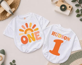 Spersonalizowany kombinezon dla niemowląt Sunshine, body z imieniem i wiekiem, retro urodzinowy kombinezon Sun, letni strój w stylu boho, prezent Trip Around the Sun