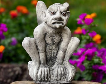 Concrete gargoyle statue Stone mythical creature figurine Outdoor garden guardian sculpture Medieval yard ornament Gothic monster decor gift