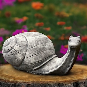 Outdoor snail sculpture Cement snail statue Concrete snail figurine Cute garden decoration Animal statue Stone snail art Snail lover gift
