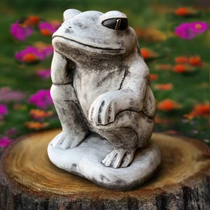 Sitting frog statue Concrete animal sculpture Stone toad figurine Humorous frog ornament Handmade frog decoration Front door decor Yard art