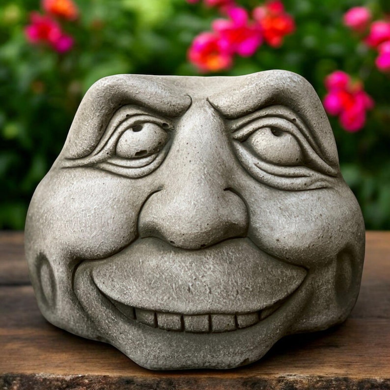Stone Smiling Concrete Smiling Face Statue Stone Whimsical Garden Sculpture Outdoor ...