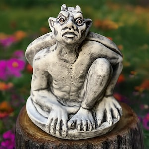Buiten waterspuwer beeldje cement monster sculptuur beton demon standbeeld steen voogd waterspuwer ornament waterspuwer minnaar cadeau tuin kunst