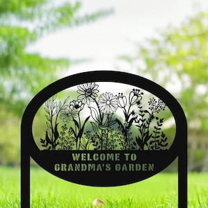 Personalized Flower Design Sign,Custom Garden Sign with Stake,Garden Name Stakes,Garden Gift,Gift for Grandmother,Yard Sign,Garden Decor