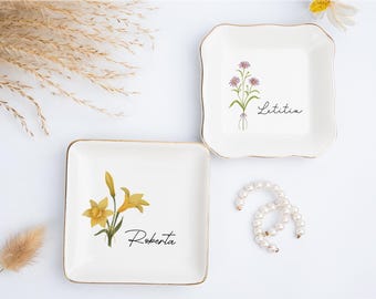 Personalized Birth Flower Ceramic Ring Dish: Wedding Ring Holder