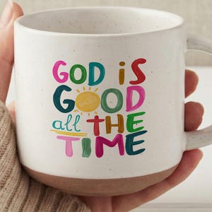 Taza "Dios es bueno", taza de café cristiana, taza de fe colorida, regalo bíblico inspirador, taza de cerámica religiosa, regalo para amigas de la iglesia.