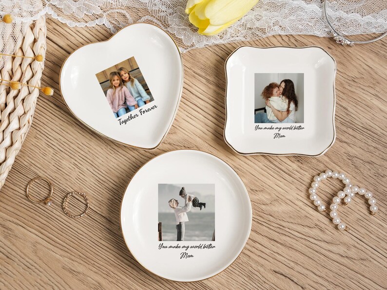 Anpassad fotoprydnadsbricka, födelsedagspresent till mamma, fotopresent till mamma, smyckesfat till mamma, mors dag-present till mamma, anpassad ringfat med bild bild 3