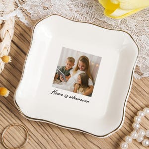 Anpassad fotoprydnadsbricka, födelsedagspresent till mamma, fotopresent till mamma, smyckesfat till mamma, mors dag-present till mamma, anpassad ringfat med bild bild 8