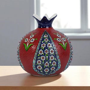 Handgefertigte Keramik Granatapfelvase, Tulip Crest Vase, einzigartiges modernes Tischdisplay, elegante handgefertigte Granatapfelvase für Küche, Wohnkultur