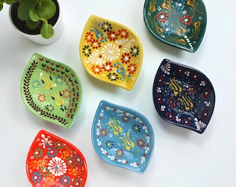 Handmade Ceramic Bowls, Ceramic Prep Dishes, Set of 6 Leaf Shape Spice Bowls, Small Breakfast Bowls, Handmade Sauce Bowls, Kitchen Gift Idea