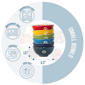 Puede incluir: Una pila de seis cuencos peque&ntilde;os de cer&aacute;mica coloridos. Cada cuenco es de un color diferente: rojo, amarillo, verde, azul, marino y turquesa. Los cuencos tienen 8,1 cm de di&aacute;metro y 3,8 cm de alto. Cada cuenco tiene un dise&ntilde;o floral blanco.